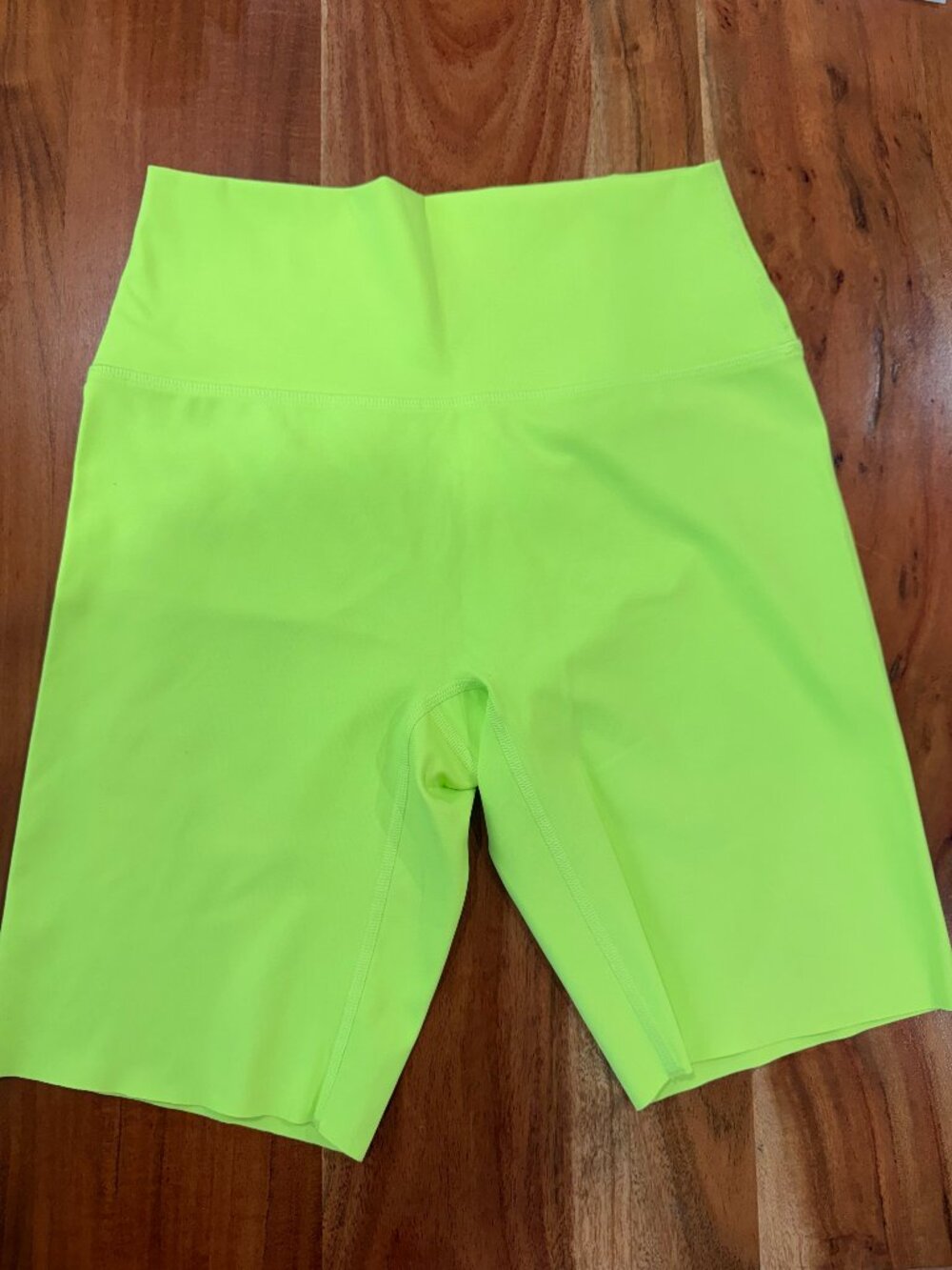 Aerie Move High Waisted Bike Short - Size L - NWT